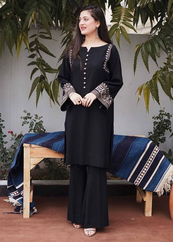Classic Black Comfort Kurti