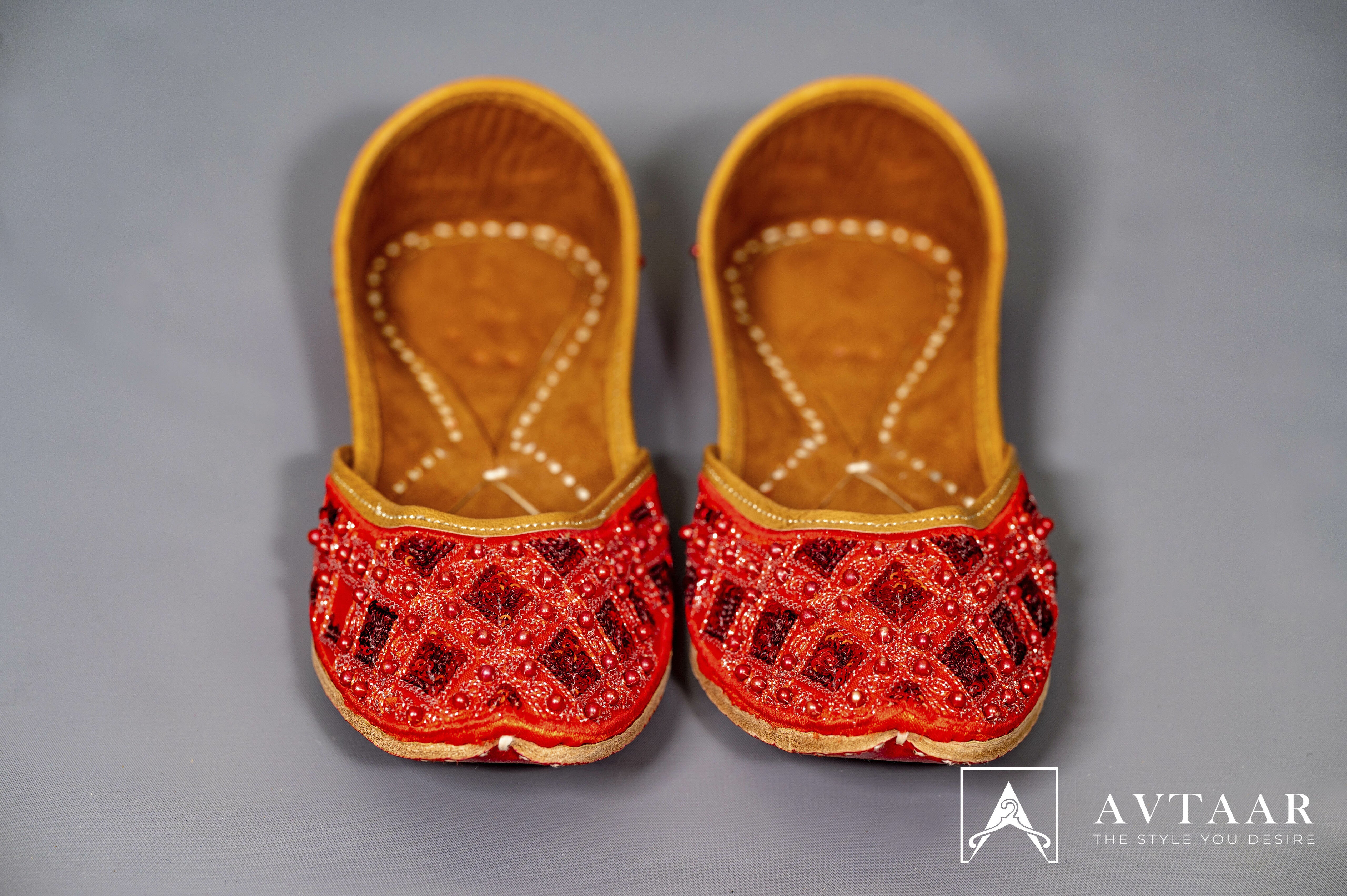 Incrediable Design New Handcrafted Jutti