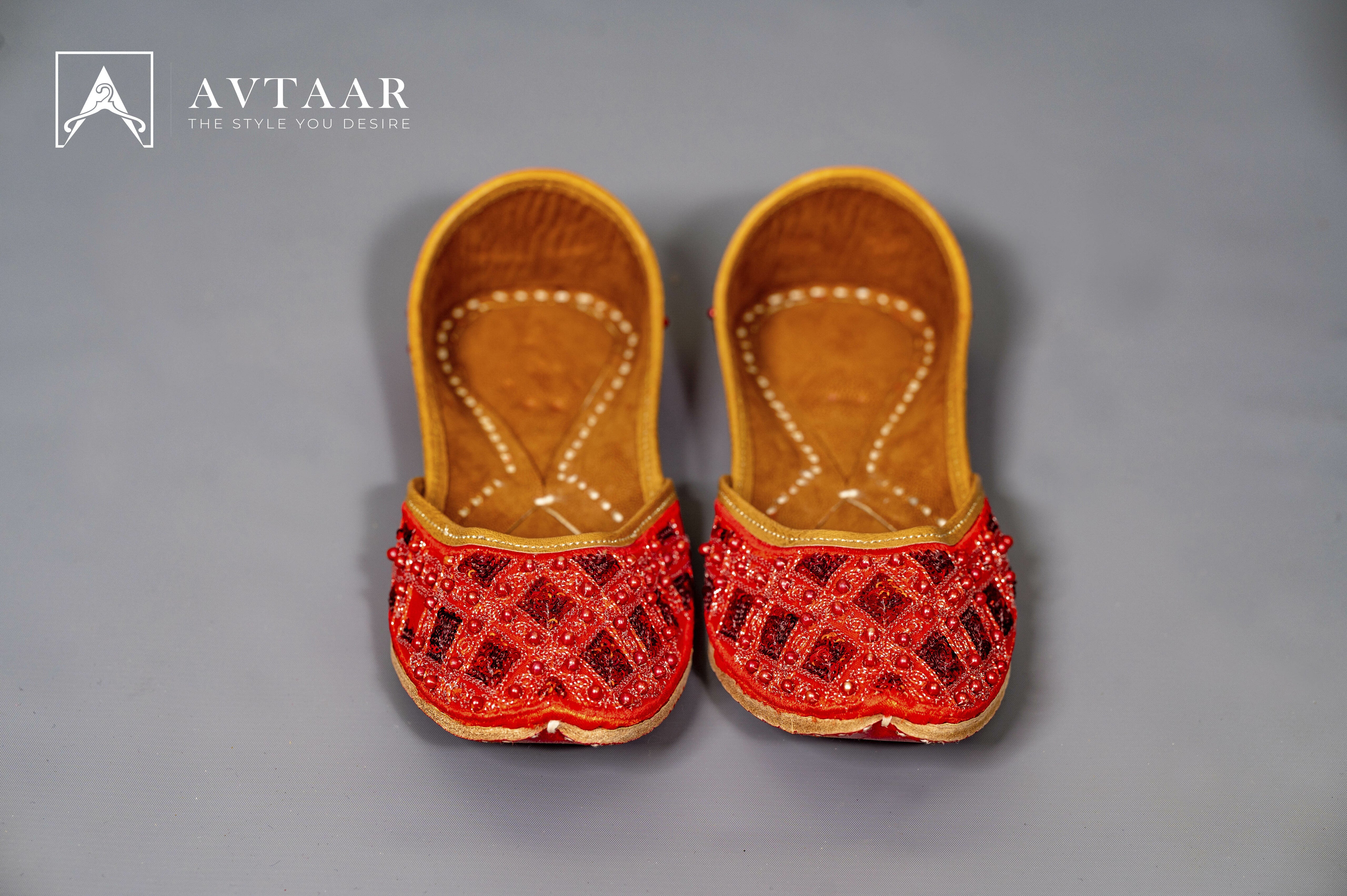 Incrediable Design New Handcrafted Jutti